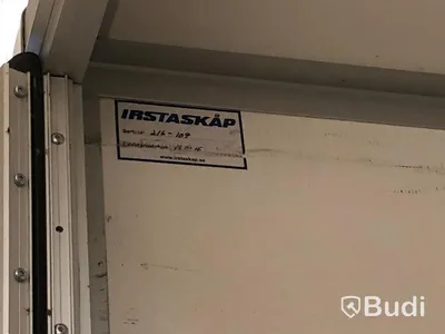 Skåpbil Nissan NV400 2.3 dCi Volymskåp (125hk) - 2016 m bakgavellift & öppningsbar vä sida